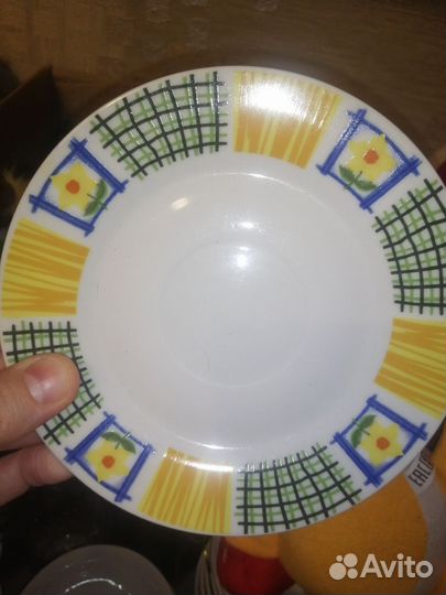 Тарелки,блюдца, пиалки