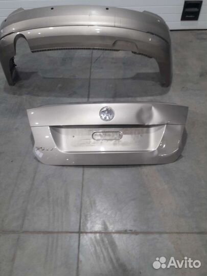 Крышка богажника поло 16г