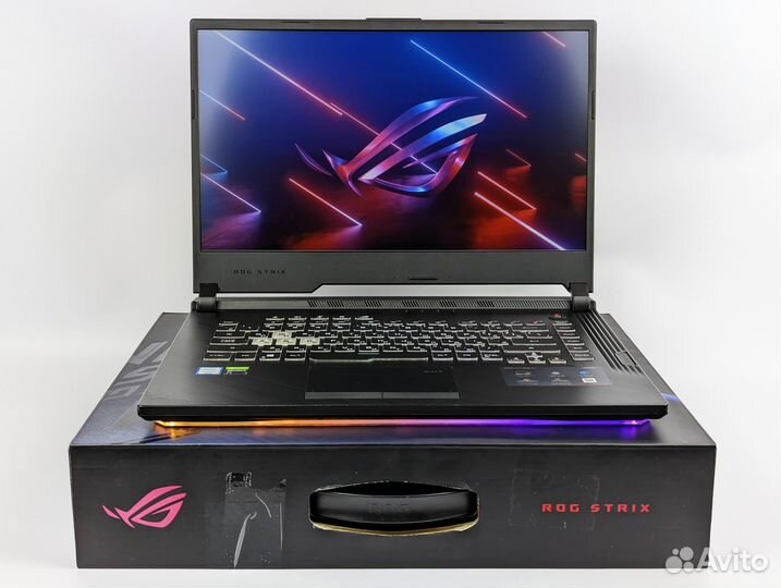 Игровой Asus ROG strix RTX2070/I7-9750H/16/512