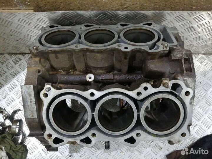 Блок цилиндров двс VQ25DE Nissan Teana J32, Murano