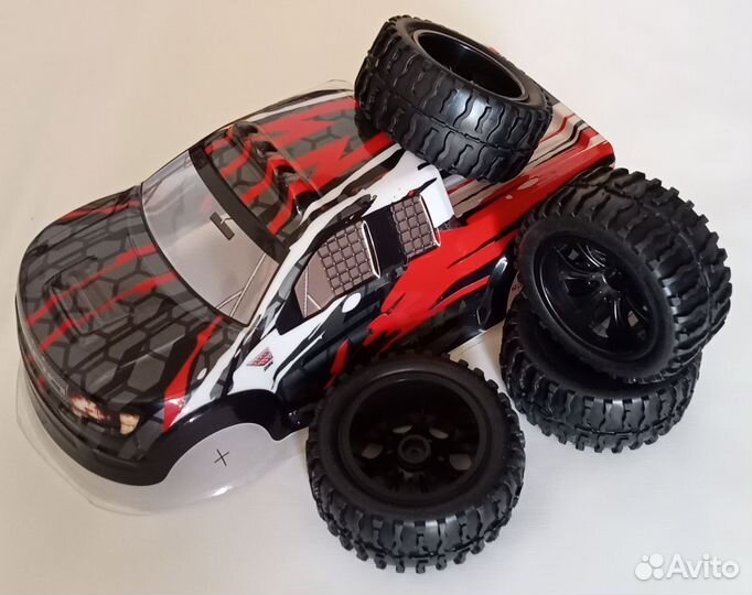 Кузов Monster One 1/10 (крас) + колёса (чёрные)