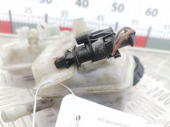 Бачок тормозной жидкости для Opel Zafira B