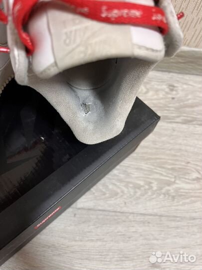 Nike air force 1 low supreme