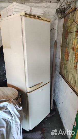 Холодильник Stinol