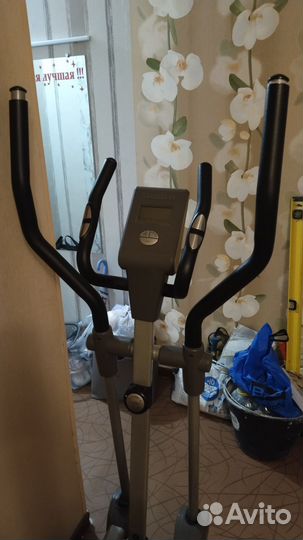 Эллиптический тренажер torneo