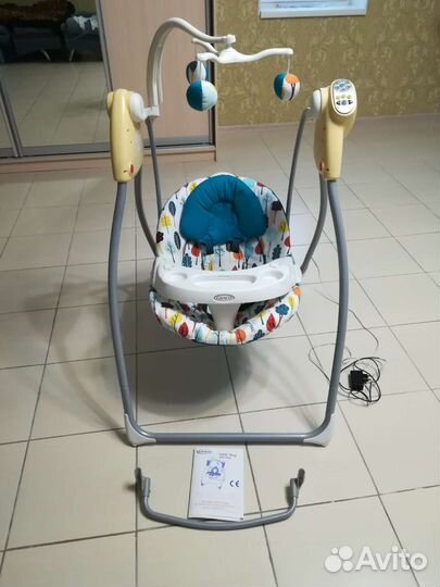 Детские электронные качели graco