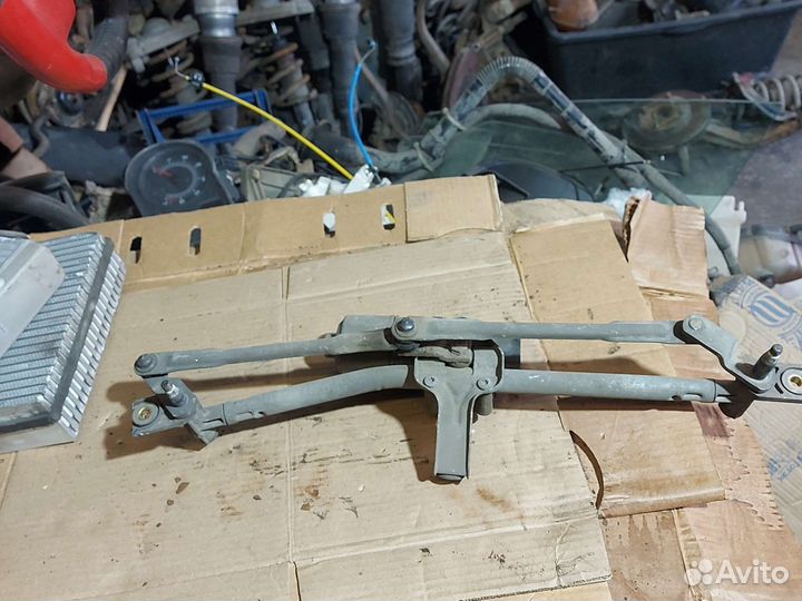 Трапеция стеклоочистителей Skoda Fabia