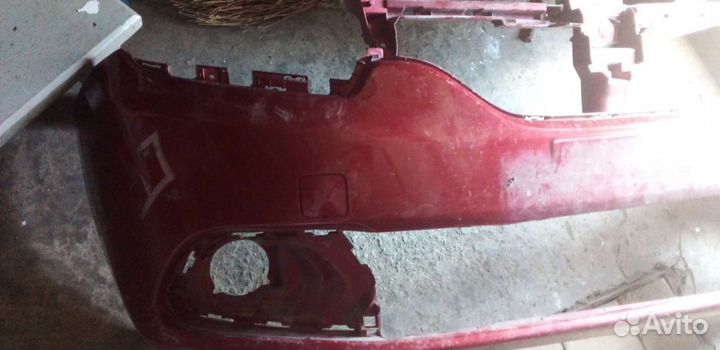 Передний бампер на renault logan 2