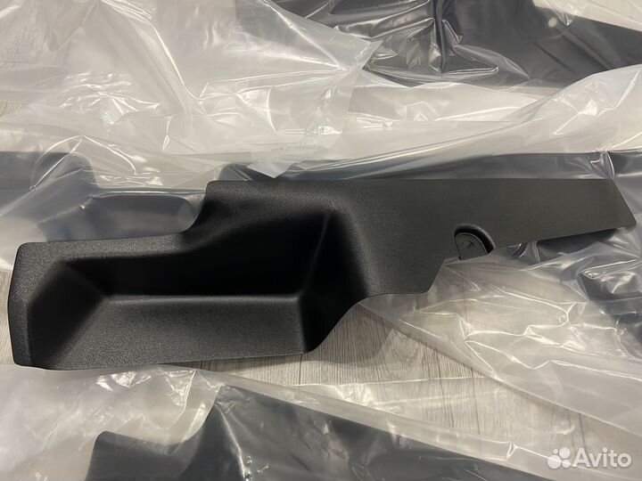 Оригинальные накладки на ковролин Renault Kaptur