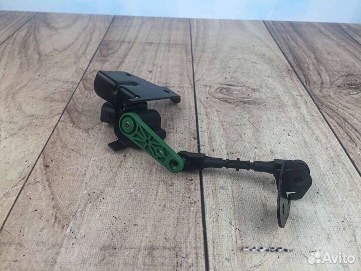 Датчик дорожного просвета Skoda Octavia