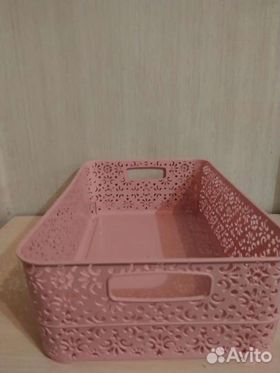 Контейнер пластикивый для дачи и дома