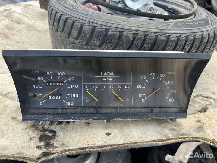 Новая Приборная панель Нива 2121 карбюратор