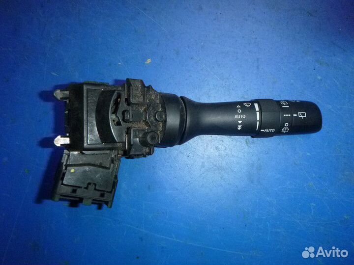 Переключатель стеклоочистителей toyota corolla E15