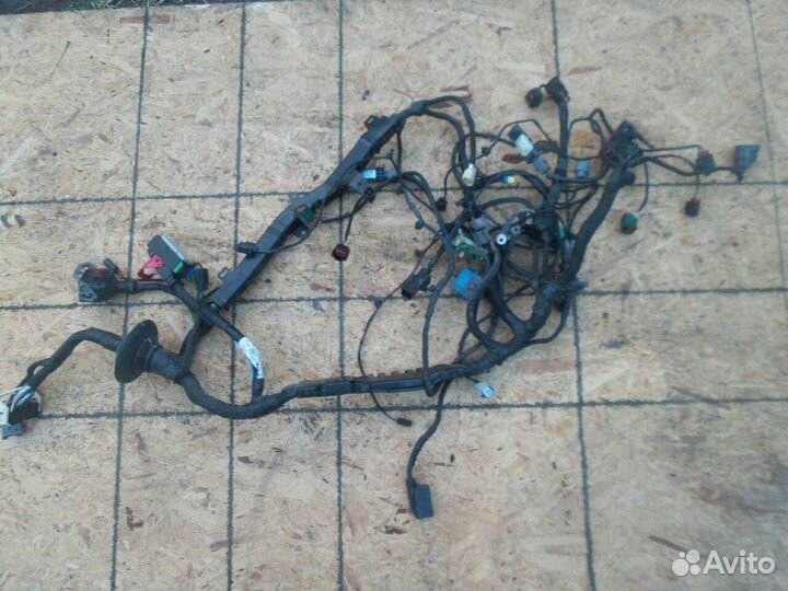 Жгут моторного отсекв Dodge Challenger