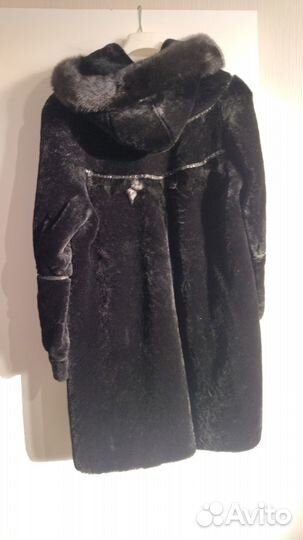 Продаю шубу