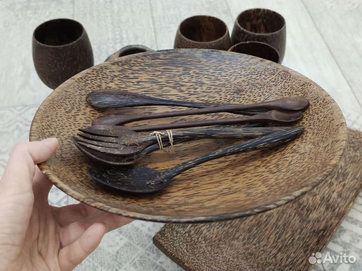 Посуда из кокоса, шкатулка из кокоса