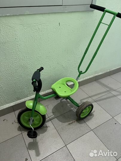 Велосипед детский с ручкой