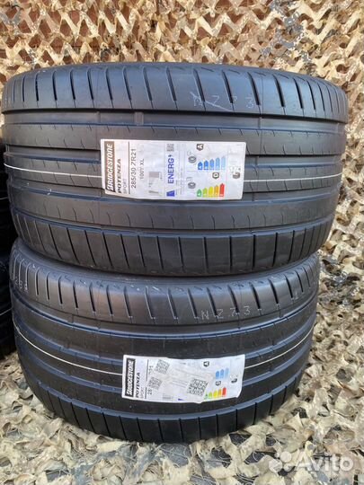 Bridgestone Potenza Sport 245/35 R21 и 285/30 R21 96Y