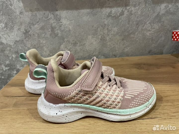 Крассовки для девочек