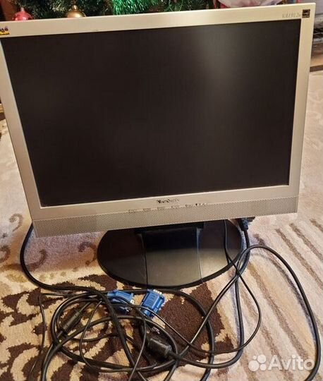 Продам монитор LCD VievSonik VA1912 w-4