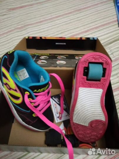 Кросовки на колесиках heelys размер 33