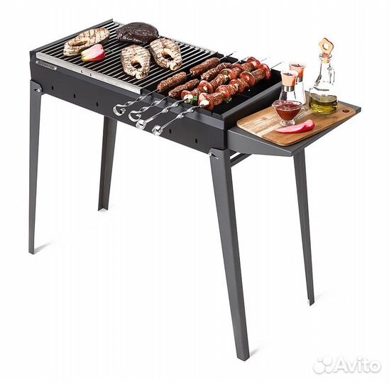 Вместительный мангал с складными ножками