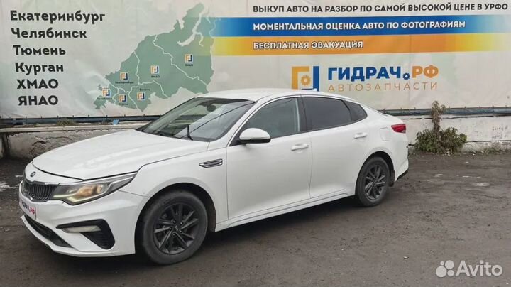 Стекло кузовное глухое левое Kia Optima (JF) 87810