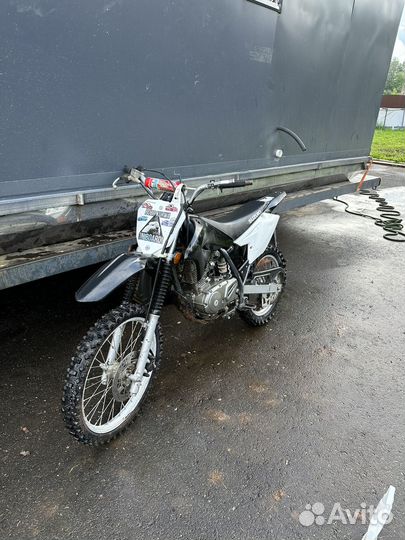 Кроссовый мотоцикл Suzuki Сузуки