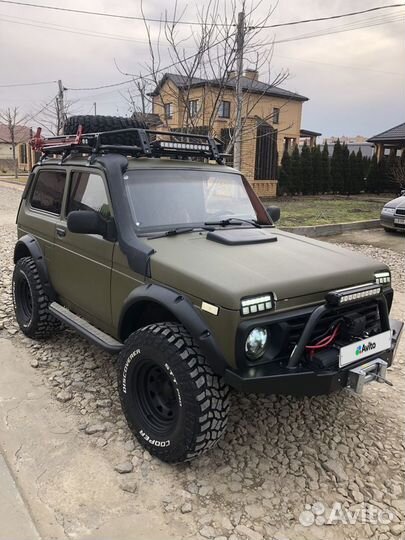 LADA 4x4 (Нива) 1.7 МТ, 2002, 120 000 км