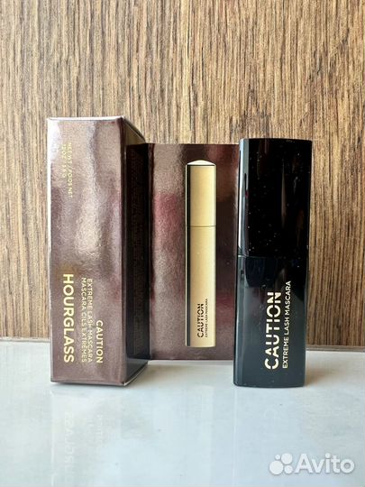 Тушь Hourglass Caution Extreme Lash Mascara 3,5 г