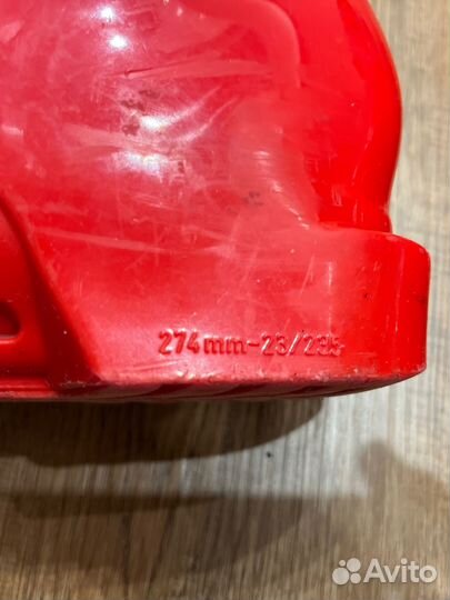 Горнолыжные ботинки Salomon Falcon 90 р. 23-23,5