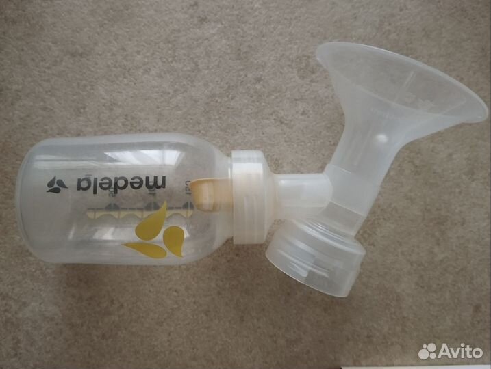 Молокоотсос электрический Medela mini electric