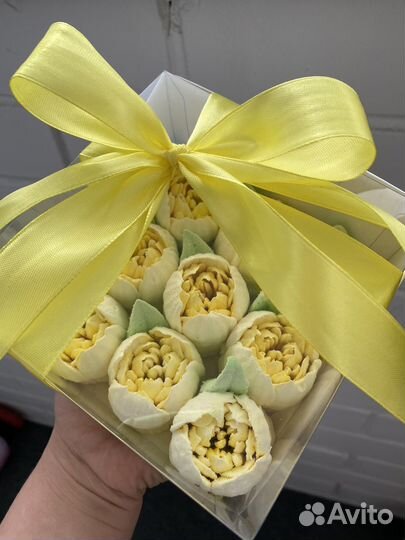 Подарок девушке на день рождения