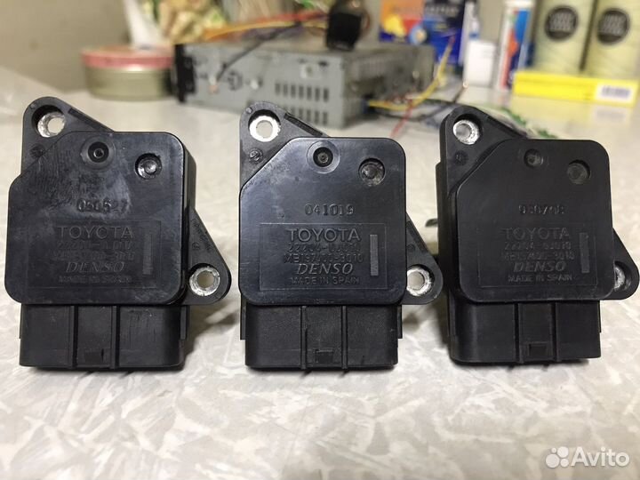 Запчасти на toyota avensis т250