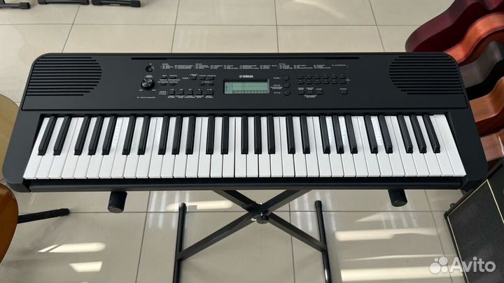 Yamaha PSR-E360B Синтезатор с автоаккомпанементом