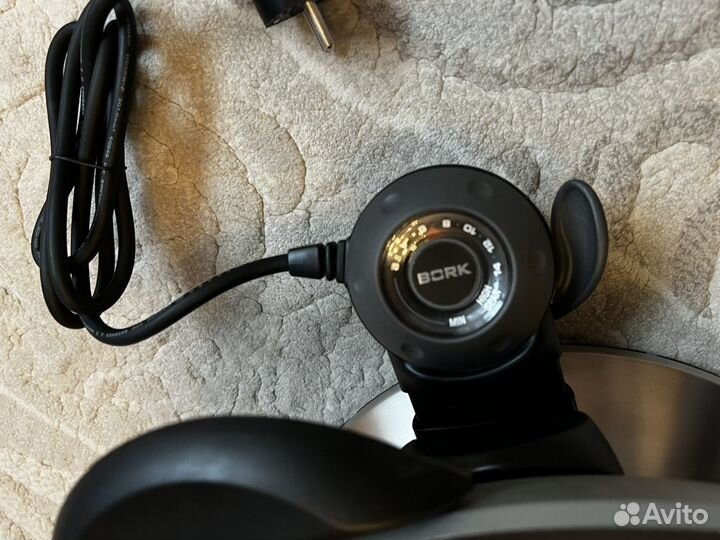 Сковорода вок Bork новая