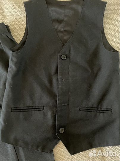 Школьный костюм