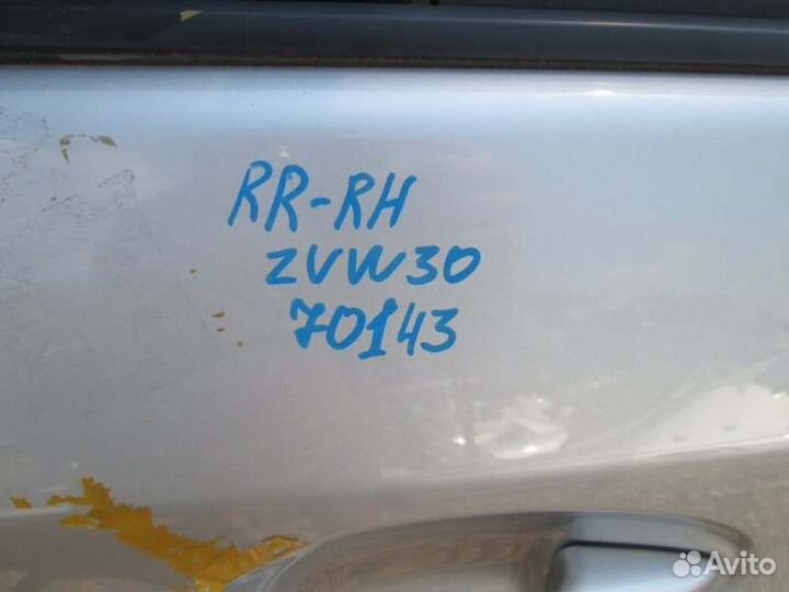 Дверь задняя правая Toyota Prius ZVW30 2ZR-FXE