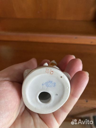 Статуэтка «Узбек с виноградом» лфз