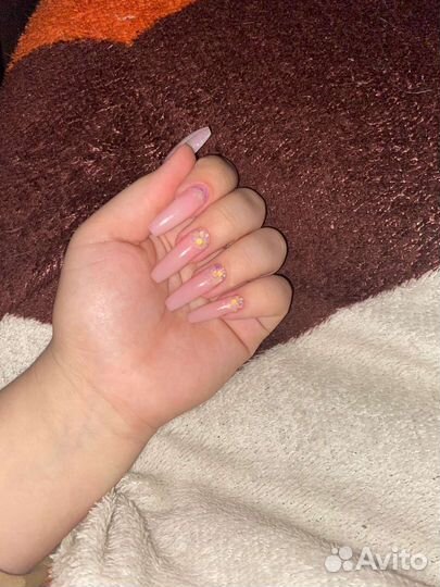 Услуги маникюра