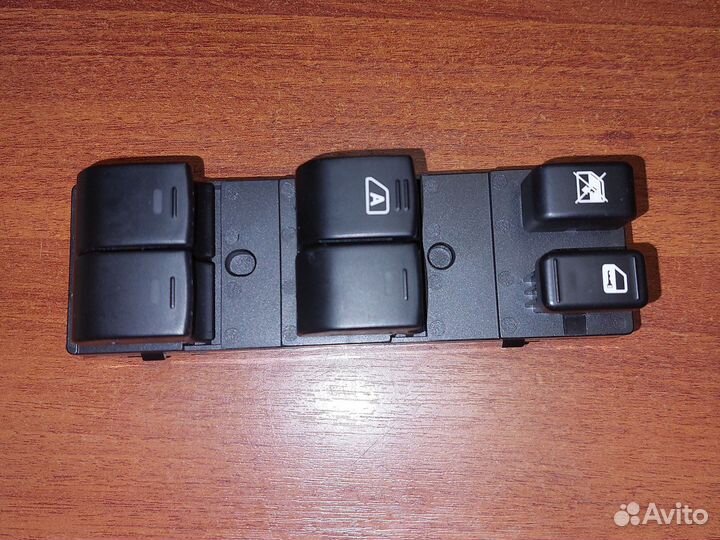 Ниссан Х-трейл Т31 Блок стеклоподъёмников