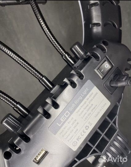 Кольцевая лампа новая