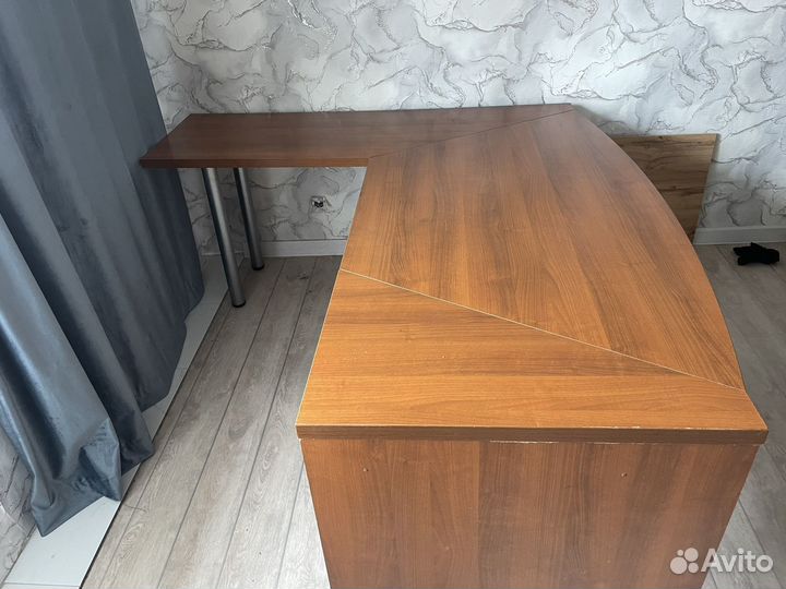 Стол офисный угловой бу
