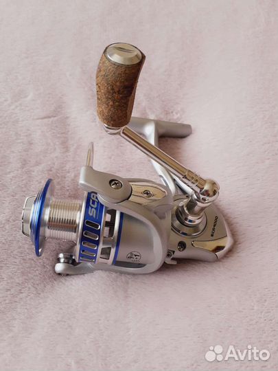 Катушка рыболовная Новая
