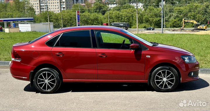 Volkswagen Polo 1.6 МТ, 2012, 224 000 км