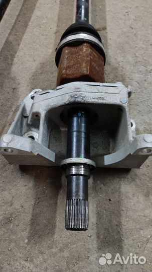 Привод передний Nissan Leaf AZE0 EM57