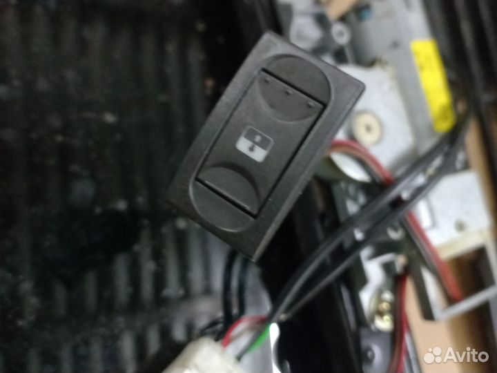 VW электро.люк Vermeulen Hollandia в сборе