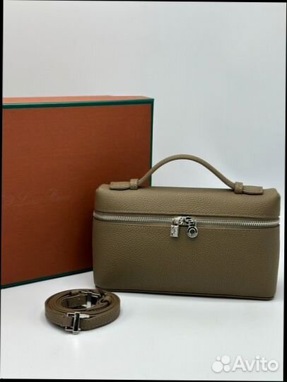 Сумка Loro piana натуральная кожа