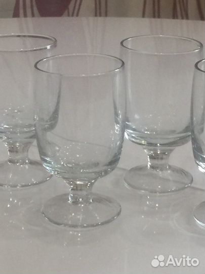 Стаканы, рюмки