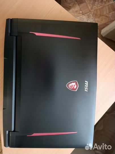 Игровой ноутбук MSI GT75 Titan 8RG-053RU